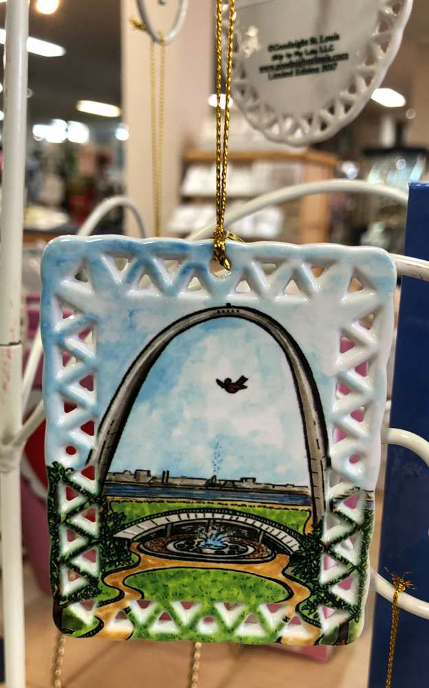 2018 St Louis Holiday Ornament