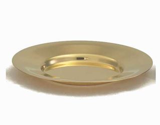 379G- 24KT gold plated paten.  6 3/4" well, 3 3/4" well diameter. Host Capacity: ?25 ?MADE IN THE USA