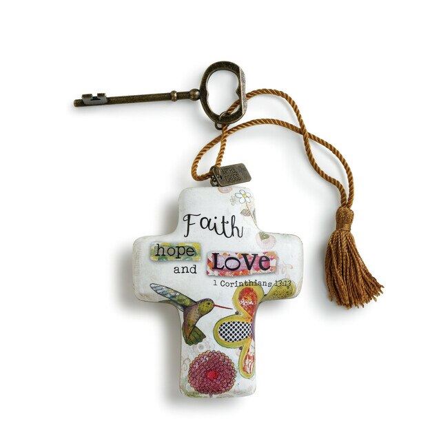 Artful 'Faith Hope Love' Cross