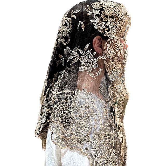 Ave Maria Ivory/Black Lace Chapel Veil from Spain