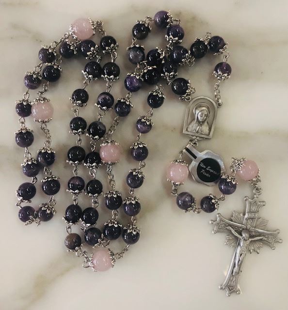 Light Amethyst Single Capped Rosary