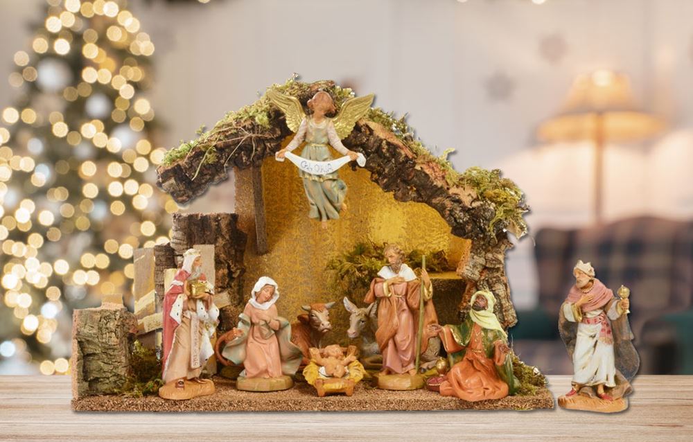 https://shop.catholicsupply.com/resize/Shared/Images/Product/OUR-EXCLUSIVE-Fontanini-9-Piece-5-Scale-Nativity-Set-with-Stable/127231lifestyle.jpg?bw=1000&w=1000&bh=1000&h=1000