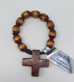 One decade of Redwood beads on cord. Easy to slide off and on making it perfect for on the go prayers. Measures 2.5" long. Made in Italy.?