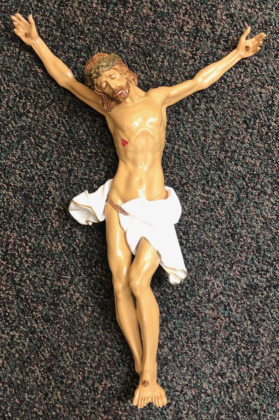 Resin 24 inch Corpus for Crucifix   24" tall x 15" wide overall size. Top of Jesus' head to his toes measure 19".? ??  Made in Italy