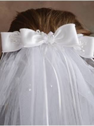 Ribbons And Pearls First Communion Barrette Veil