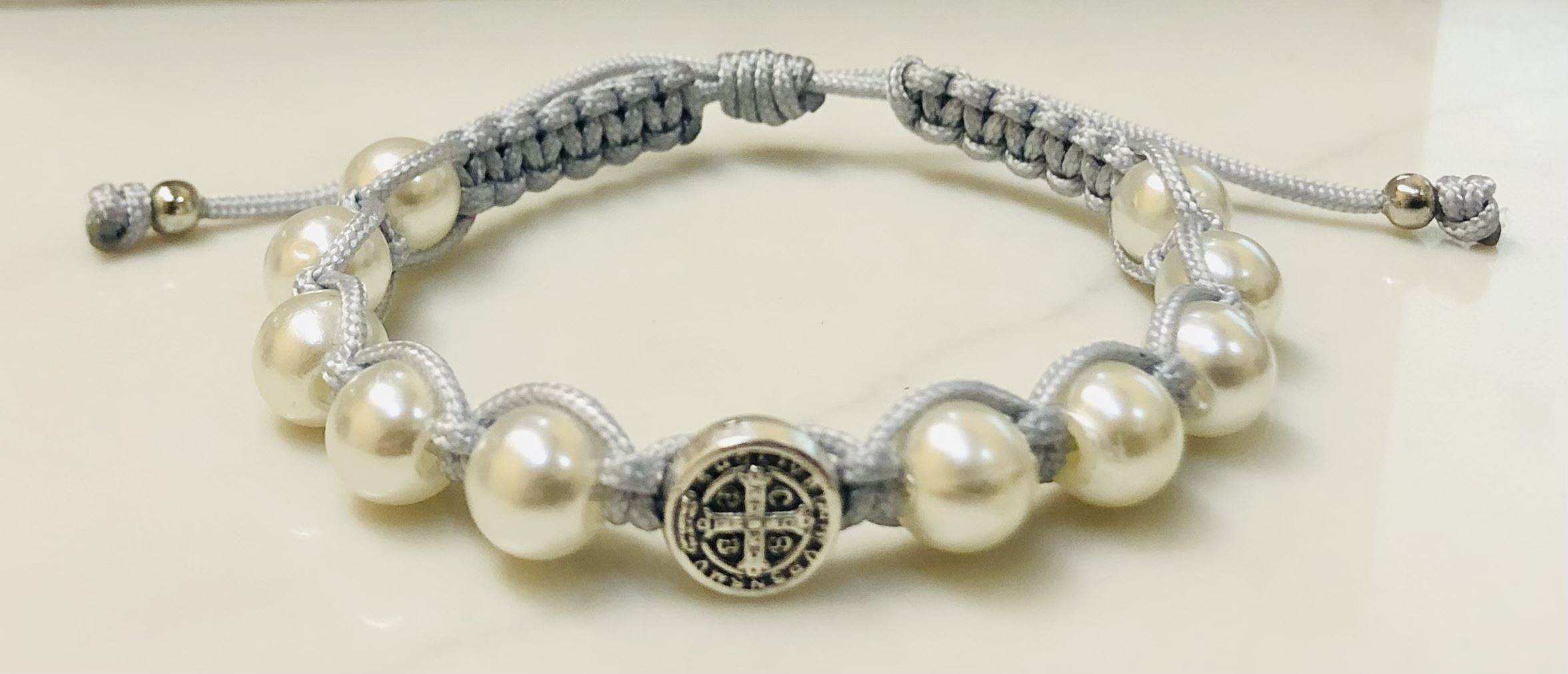 Swarovski Pearl St. Benedict Bracelet, Grey Thread Silver Bead