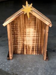 Wood Creche with Removable Star, 11x14.75 in nativity stable